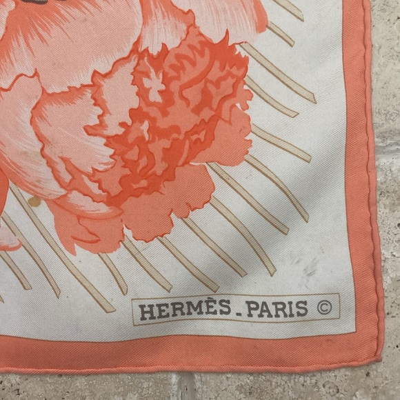 VTG Hermes Silk Scarf “Les Pivoines”, 90cm - Picture 3 of 6